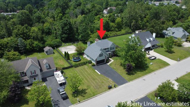 58 Habersac Avenue, Pataskala, OH 43062
