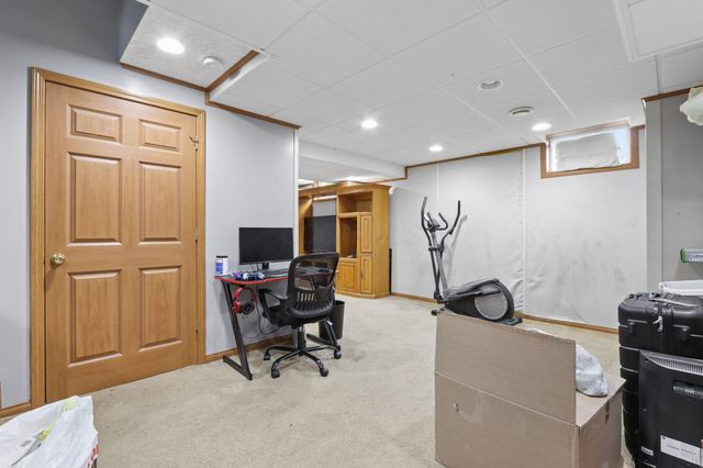 58 Habersac Avenue, Pataskala, OH 43062