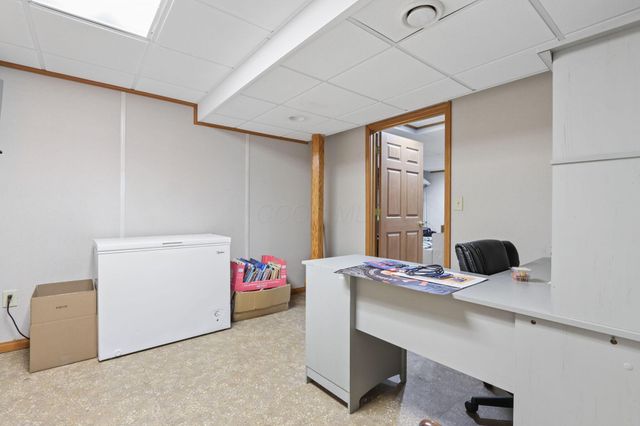 58 Habersac Avenue, Pataskala, OH 43062