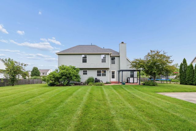 58 Habersac Avenue, Pataskala, OH 43062