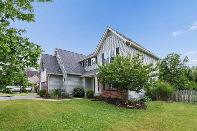 58 Habersac Avenue, Pataskala, OH 43062