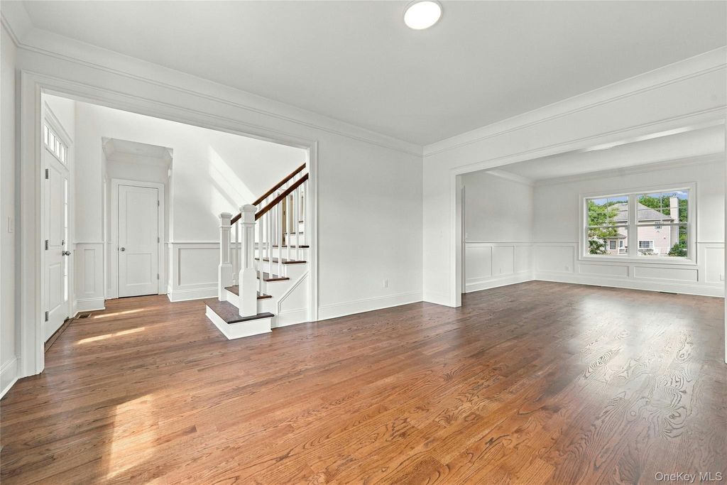 469 Clay Pitts Road, East Northport, NY 11731 — photo 5