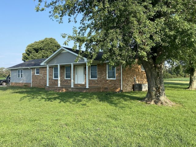 801 Webb Rd, Clarksville, TN 37040