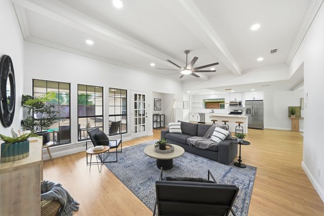 3718 Thornhill Way, Rowlett, TX 75088