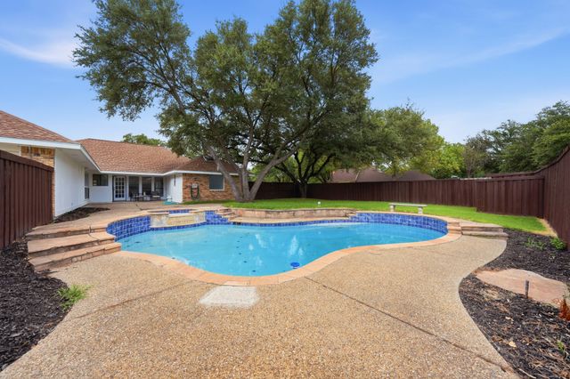3718 Thornhill Way, Rowlett, TX 75088