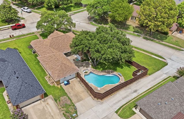3718 Thornhill Way, Rowlett, TX 75088