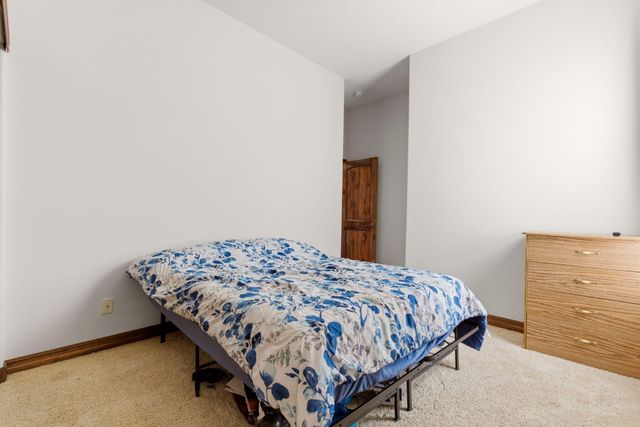 6705 Vista Del Sol Drive NW, Albuquerque, NM 87120