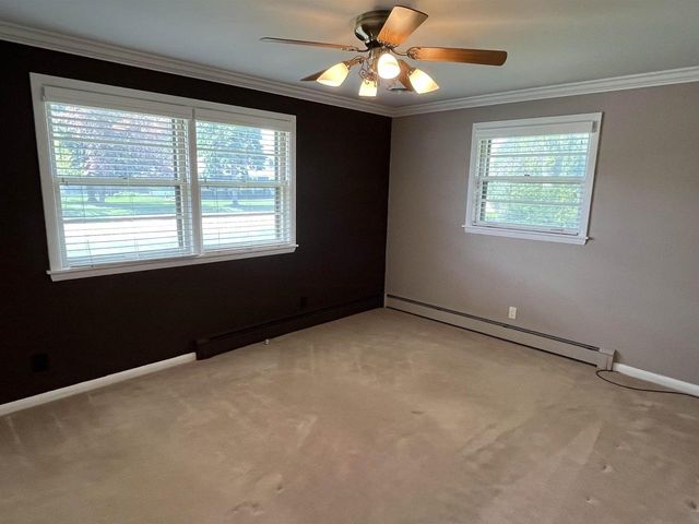 2750 W 8TH STREET, Appleton, WI 54914