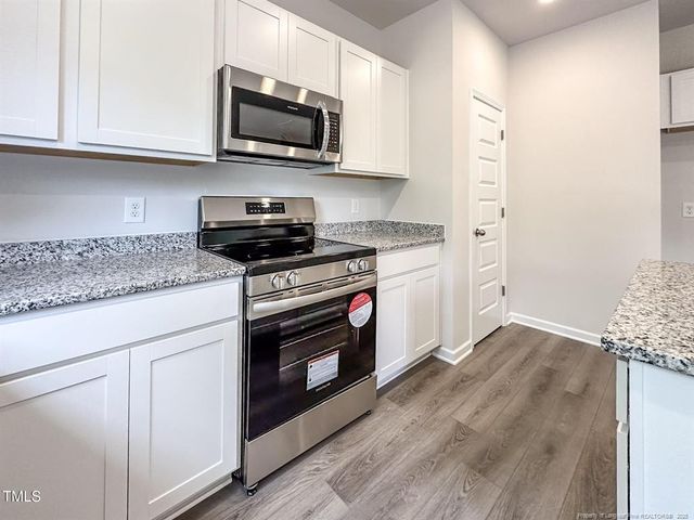 1644 Elk Run Drive, Fayetteville, NC 28312