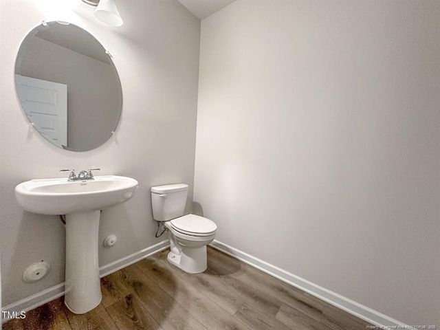 1644 Elk Run Drive, Fayetteville, NC 28312