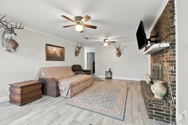 928 Maple Street, Howe, TX 75459