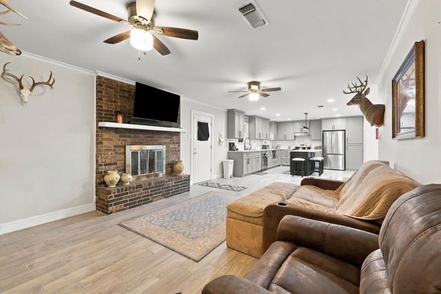 928 Maple Street, Howe, TX 75459