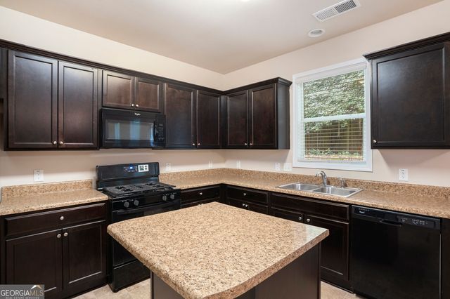 2070 Bonney Glen Circle, Austell, GA 30106