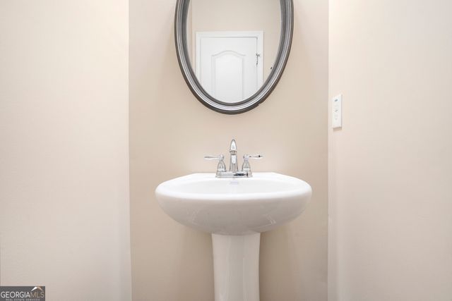 2070 Bonney Glen Circle, Austell, GA 30106