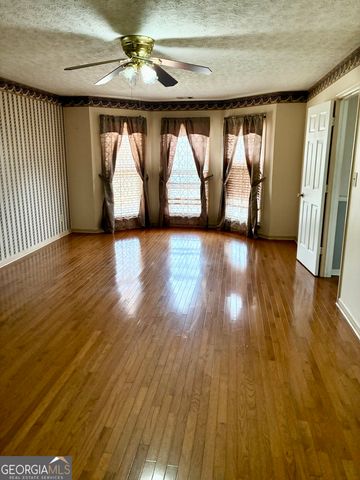 213 Linda Lane, Lagrange, GA 30240