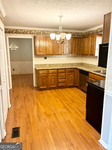 213 Linda Lane, Lagrange, GA 30240