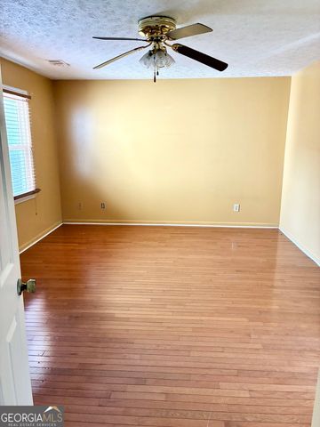 213 Linda Lane, Lagrange, GA 30240