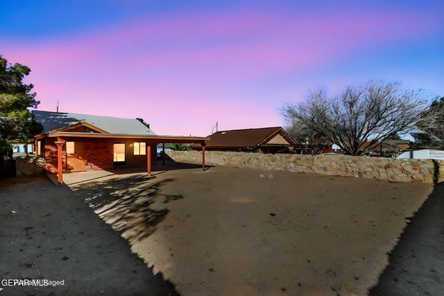 11734 STONE CASTLE Drive, El Paso, TX 79936