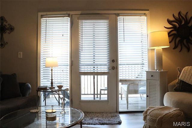 885 Forest Avenue 303, Valley Park, MO 63088