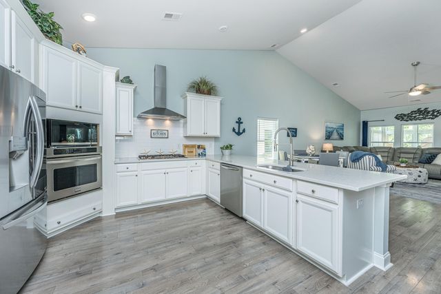 3062 Rice Field Lane, Mount Pleasant, SC 29466