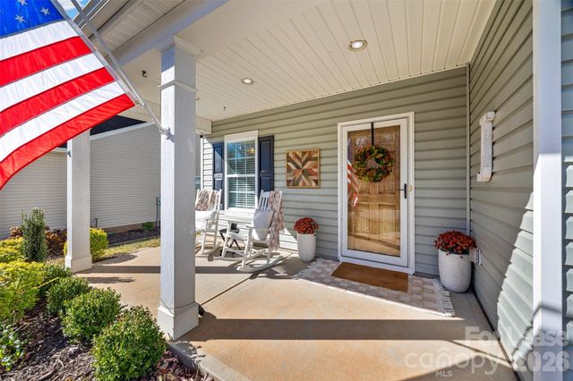 1668 Beleek Ridge Lane, Clover, SC 29710