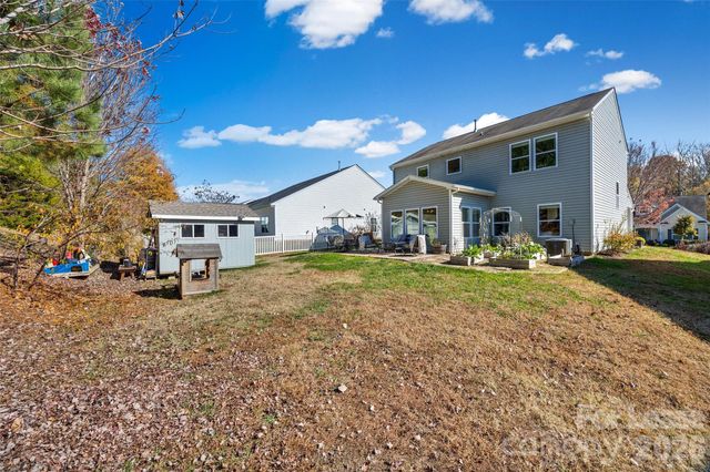 1668 Beleek Ridge Lane, Clover, SC 29710