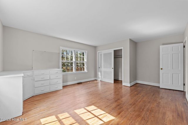 1004 N Poplar Street, Aberdeen, NC 28315