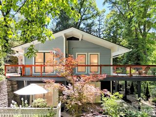 28 Wake Street, Waynesville, NC 28716