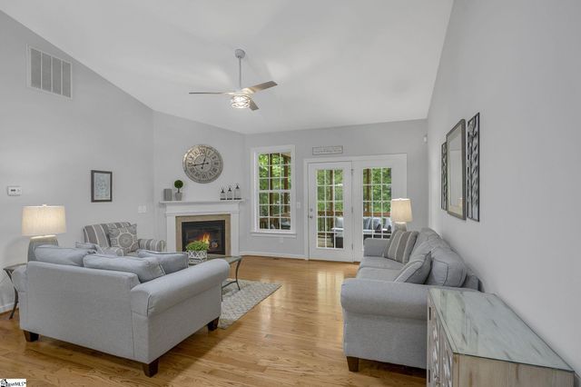 5 Ledge Run Court, Greenville, SC 29617