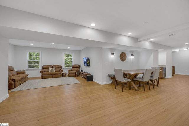5 Ledge Run Court, Greenville, SC 29617