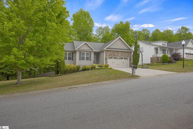 5 Ledge Run Court, Greenville, SC 29617