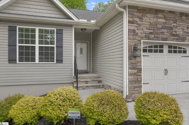 5 Ledge Run Court, Greenville, SC 29617