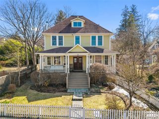 70 Fairview Avenue, Tarrytown, NY 10591