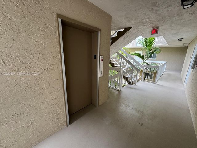 7800 Camino Real H-213, Miami, FL 33143