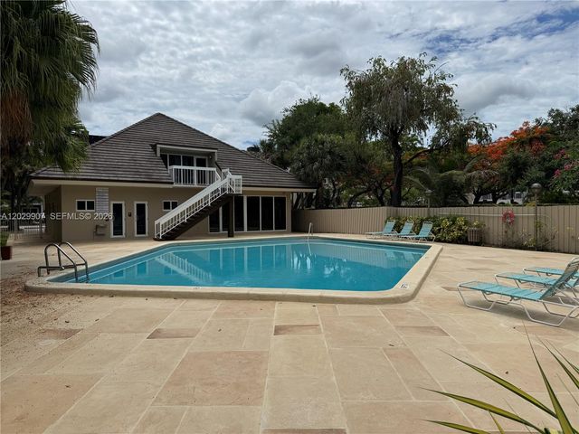 7800 Camino Real H-213, Miami, FL 33143