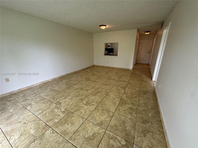 7800 Camino Real H-213, Miami, FL 33143