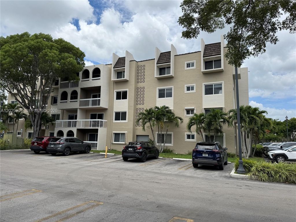 7800 Camino Real H-213, Miami, FL 33143