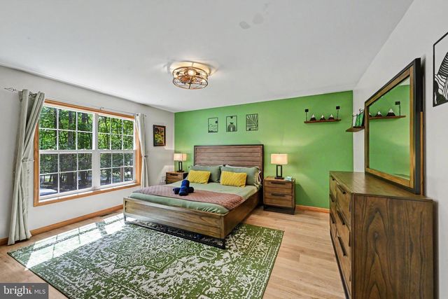 1122 RANGER TRL, Pocono Lake, PA 18347