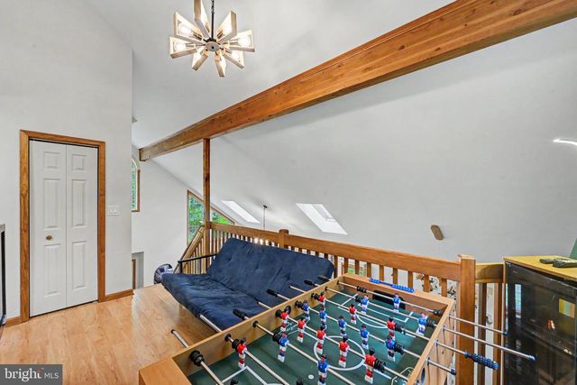 1122 RANGER TRL, Pocono Lake, PA 18347