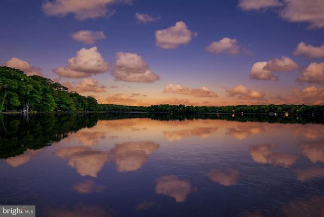 1122 RANGER TRL, Pocono Lake, PA 18347