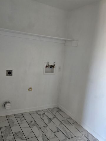 902 N Ross Avenue, Sherman, TX 75090