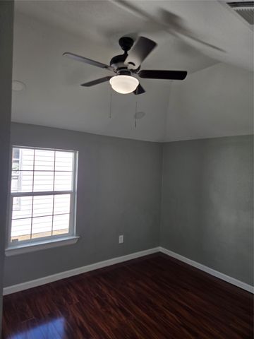 902 N Ross Avenue, Sherman, TX 75090