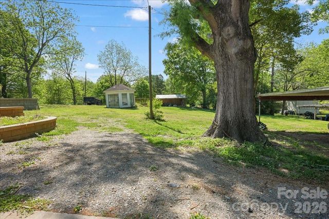 34438 Springdale Drive, New London, NC 28127