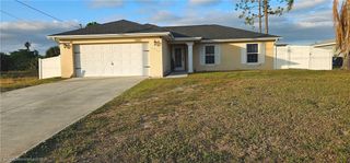 3910 23rd ST SW, Lehigh Acres, FL 33976