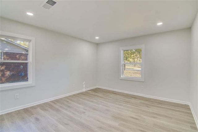 1215 Sheppard Place, Stone Mountain, GA 30083