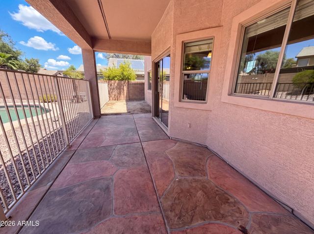 17268 W ELAINE Drive, Goodyear, AZ 85338