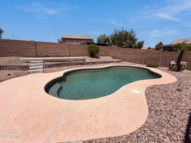17268 W ELAINE Drive, Goodyear, AZ 85338