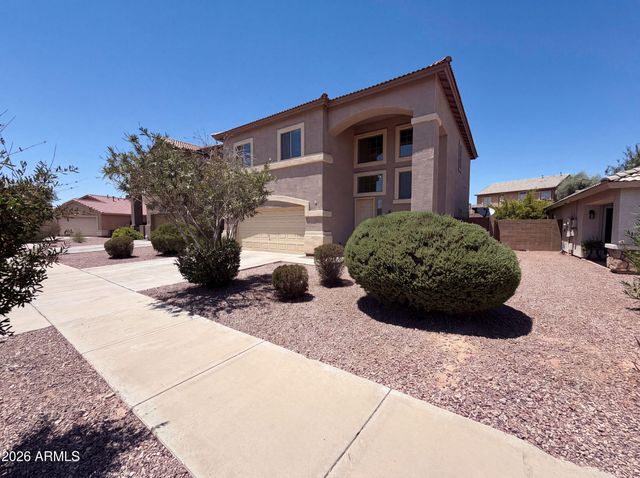 17268 W ELAINE Drive, Goodyear, AZ 85338
