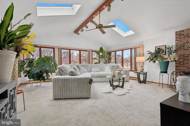 316 BABYLON RD, Horsham, PA 19044