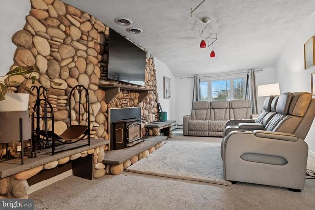 316 BABYLON RD, Horsham, PA 19044